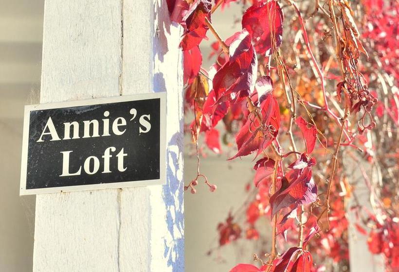 Bed and Breakfast Annie S Loft And Studio 2