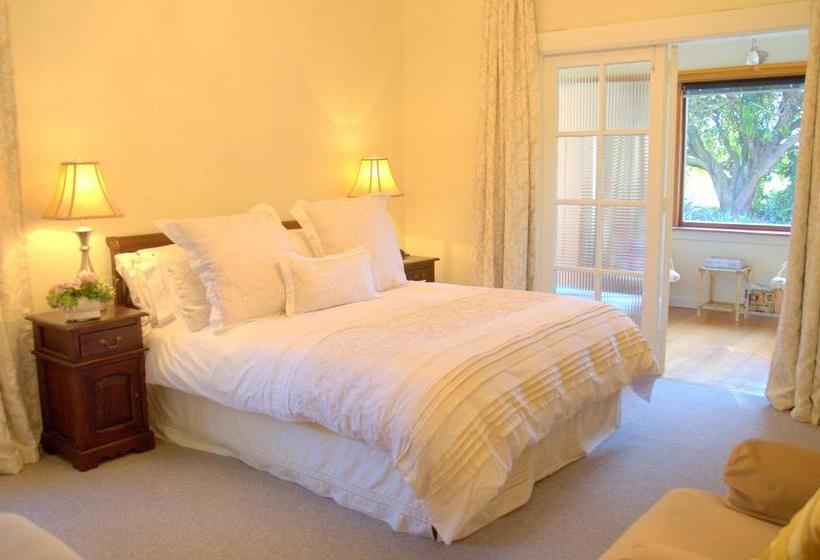 Bed and Breakfast Annie S Loft And Studio 7