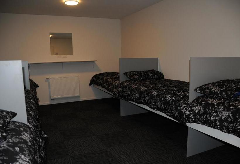 Hostel Falcon S Nest 1