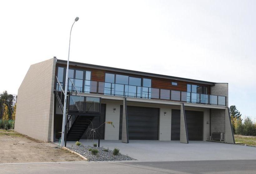 Hostel Falcon S Nest 3