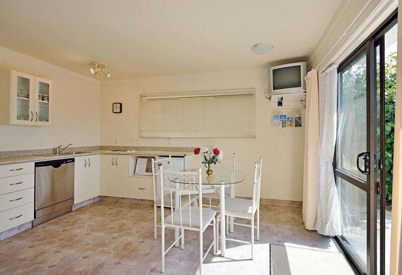 Hostel Belvedere Accommodation 12