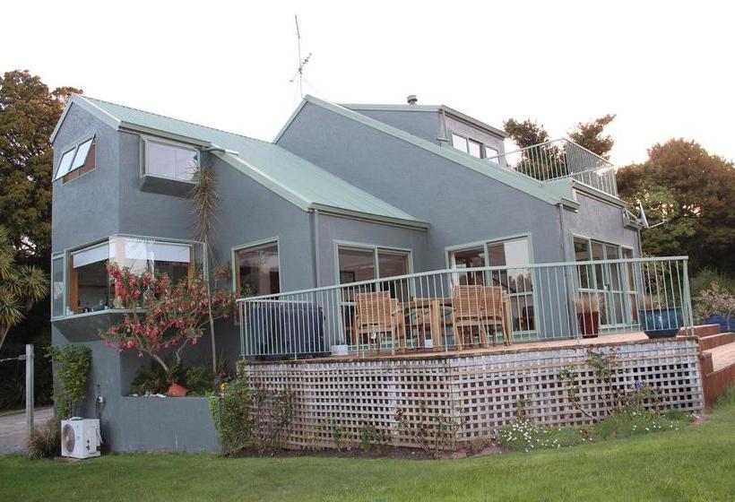 Bed and Breakfast Tui Hideaway 3