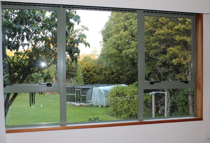 Bed and Breakfast Tui Hideaway 8