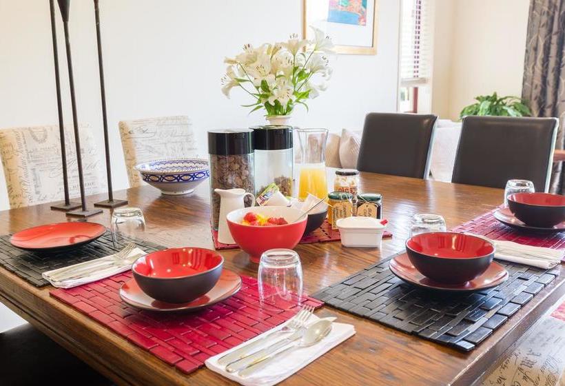 Accent House Boutique B & B 1