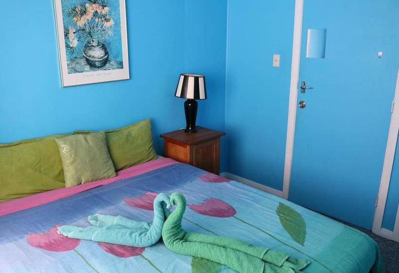 Hostel Atlantis Backpackers 14