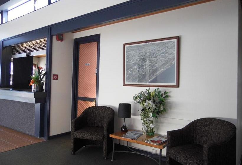 Hotel The Westport 14