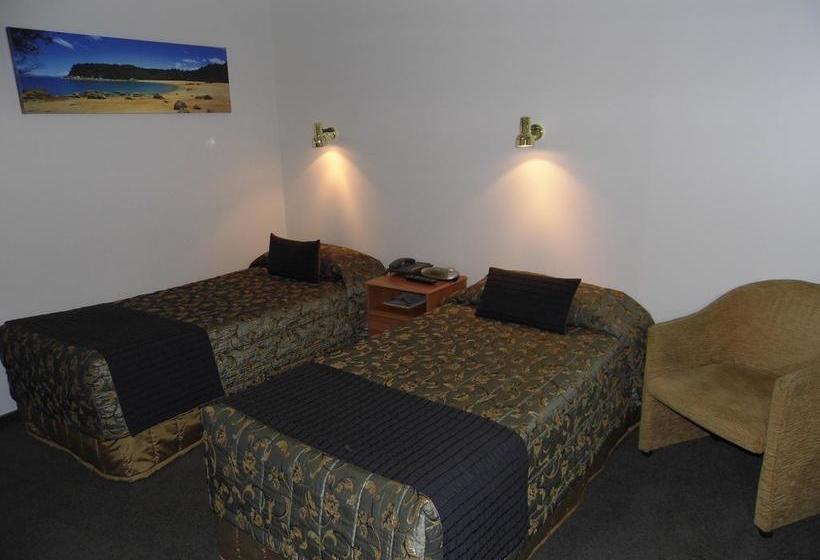 Hotel The Westport 6