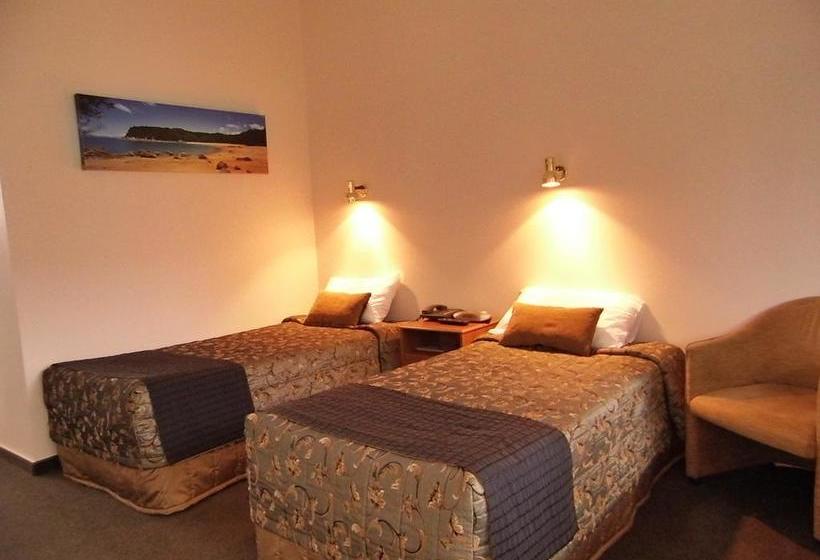 Hotel The Westport 7