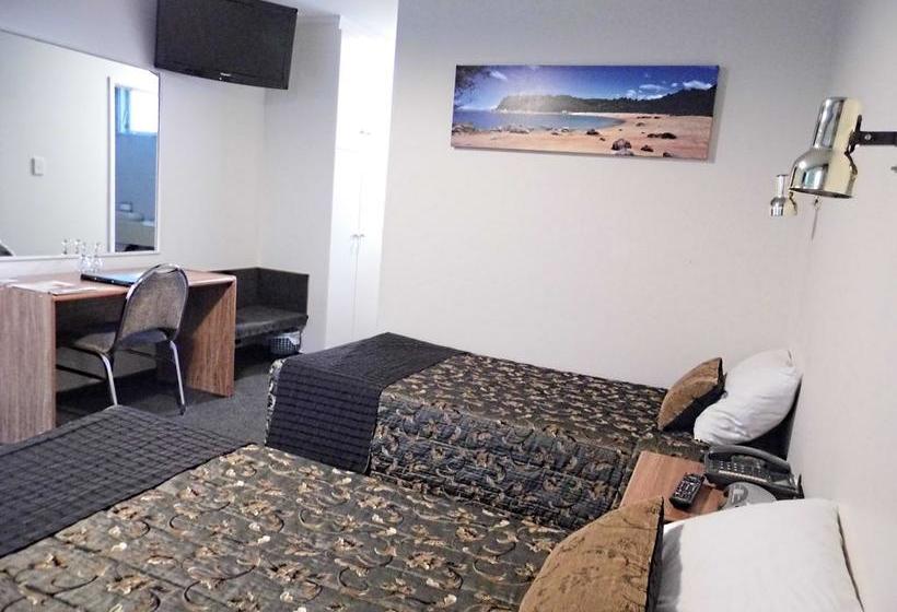 Hotel The Westport 9