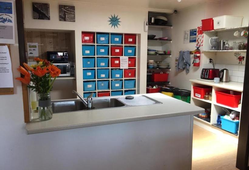 Hostel Apple Tree Backpackers 12