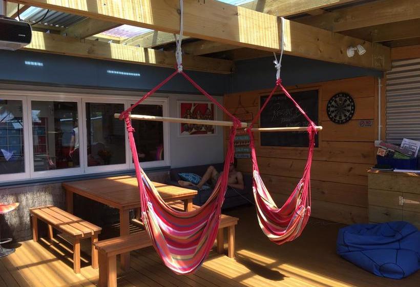 Hostel Apple Tree Backpackers 15