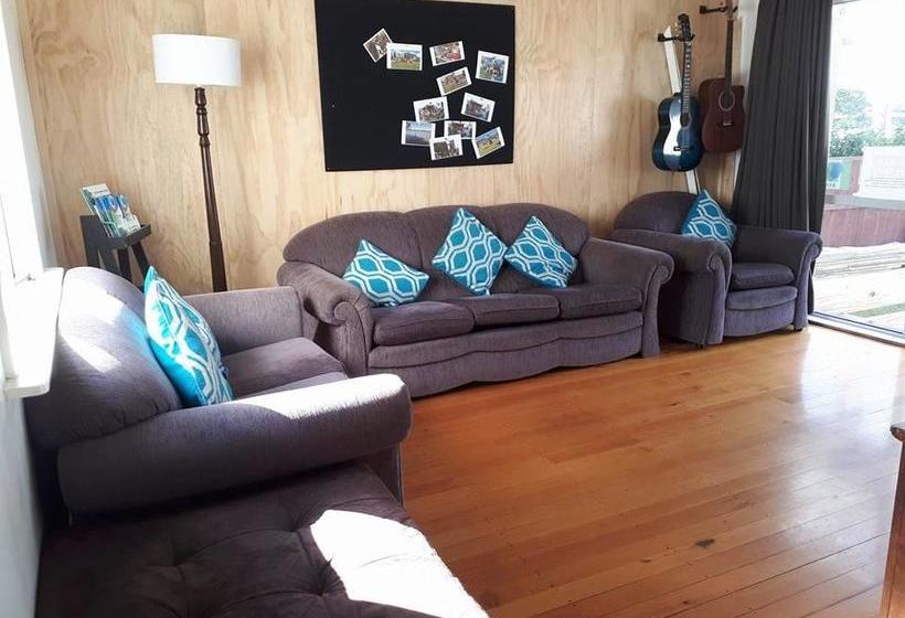 Hostel Apple Tree Backpackers 5