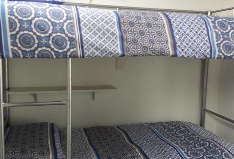 Hostel Apple Tree Backpackers 8