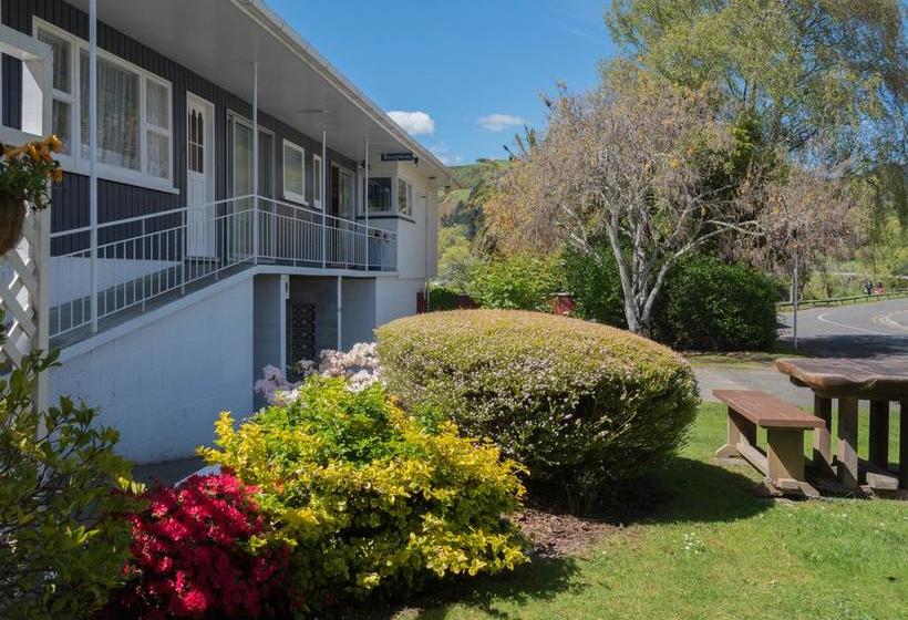 Waimarie On Riverside Motel & Apartments 1