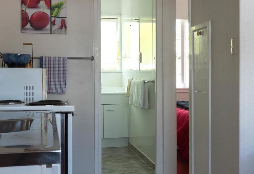 Waimarie On Riverside Motel & Apartments 17