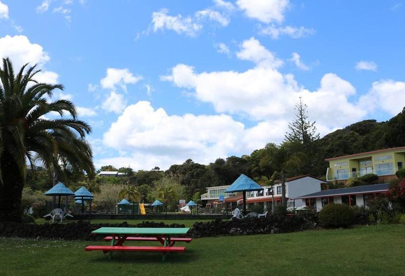 Haruru Falls Resort 3