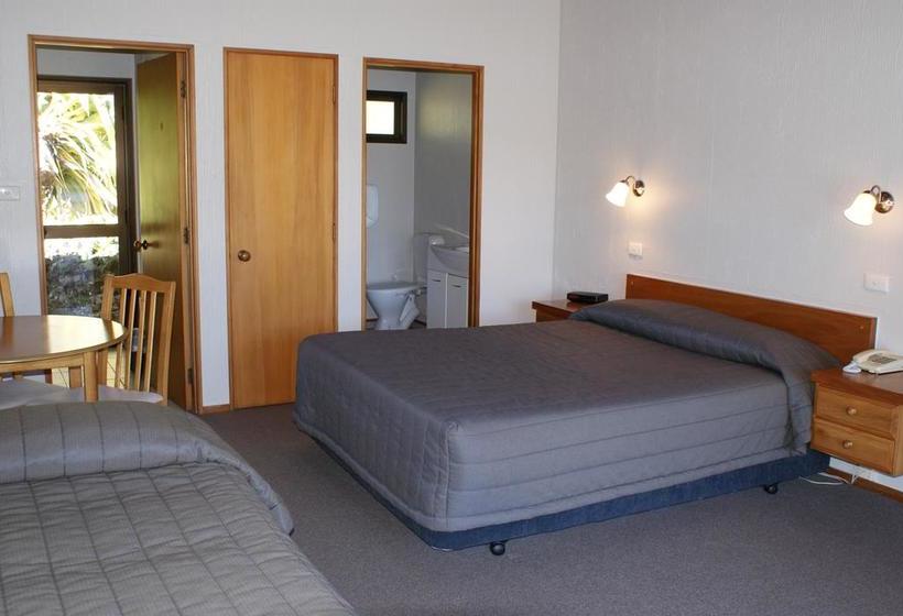 Haruru Falls Resort 6