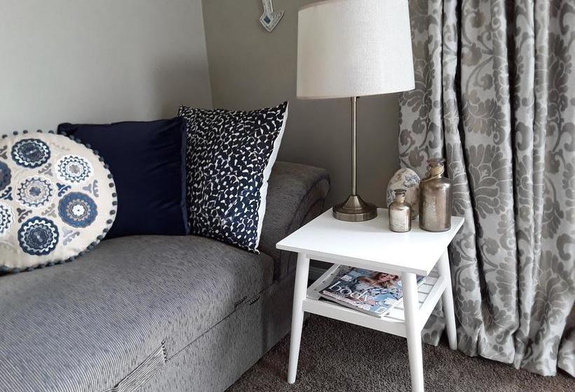 Bed and Breakfast No. 6 Heathcote 5