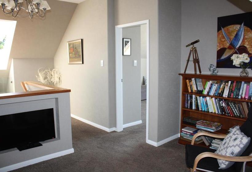 Bed and Breakfast No. 6 Heathcote 8