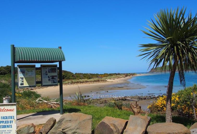 Hostel Surat Bay Lodge 1