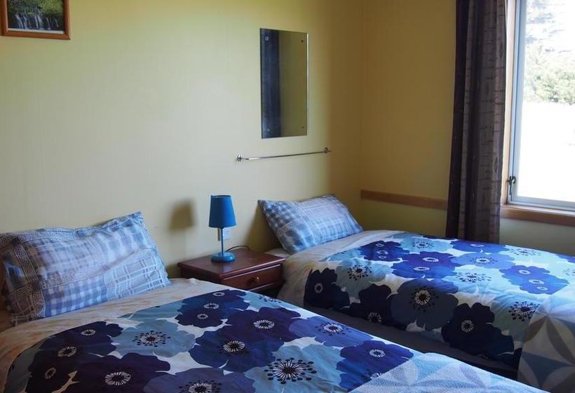 Hostel Surat Bay Lodge 11