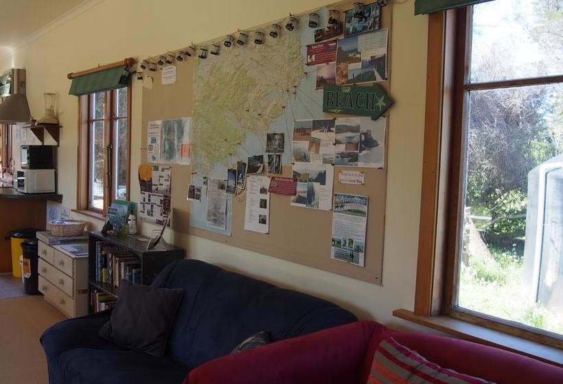 Hostel Surat Bay Lodge 14