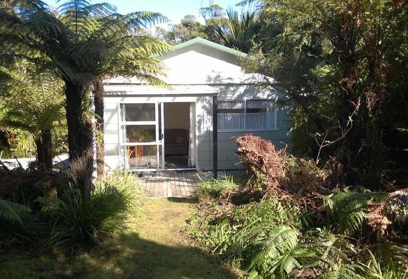 Paparoa Park Motel Punakaiki