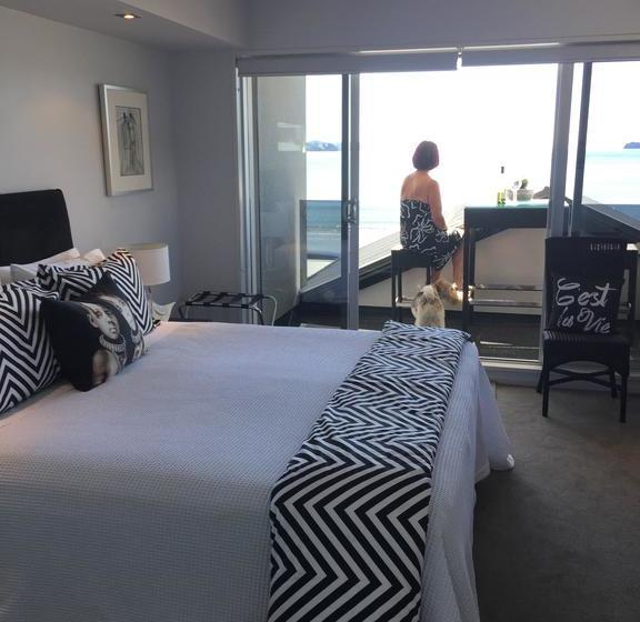 The Beach Front B & B 7