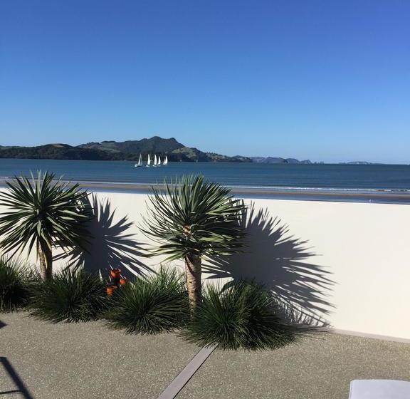 The Beach Front B & B 9