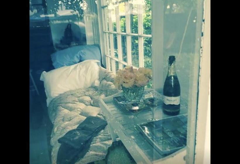 Bed and Breakfast Follow The White Wabbit 15