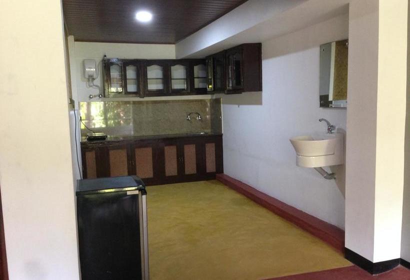 Bed and Breakfast Ambadis Villas 4