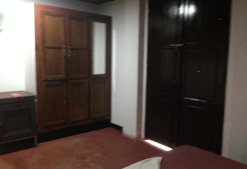 Bed and Breakfast Ambadis Villas 9