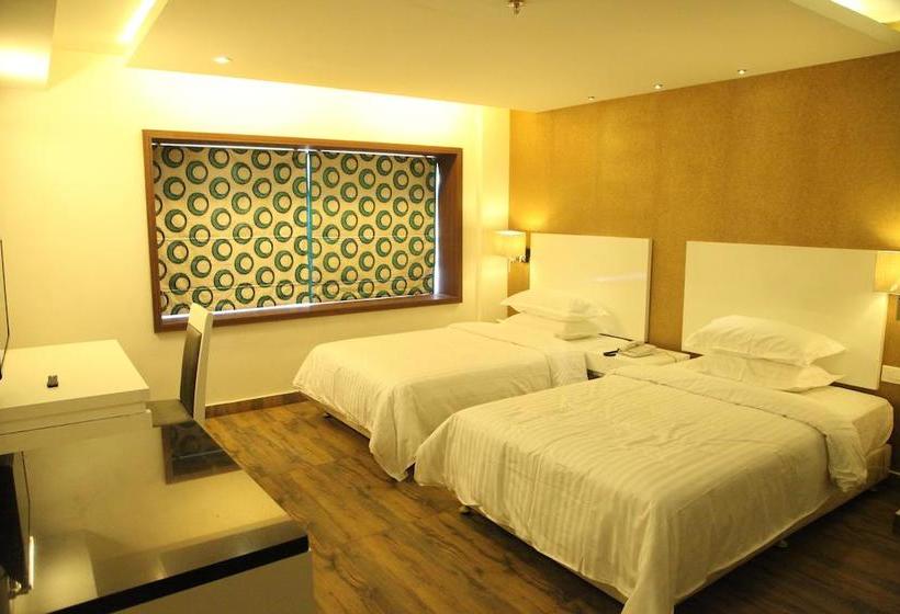 Hotel Paravoor Galaxy 4