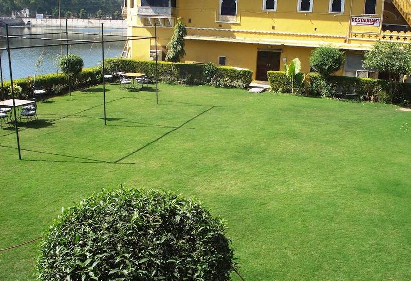 Hotel Nawal Sagar Palace 1