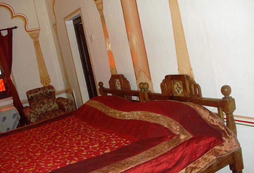 Hotel Nawal Sagar Palace 12