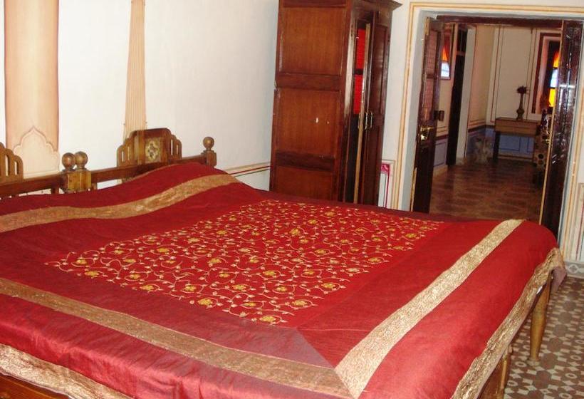 Hotel Nawal Sagar Palace 13