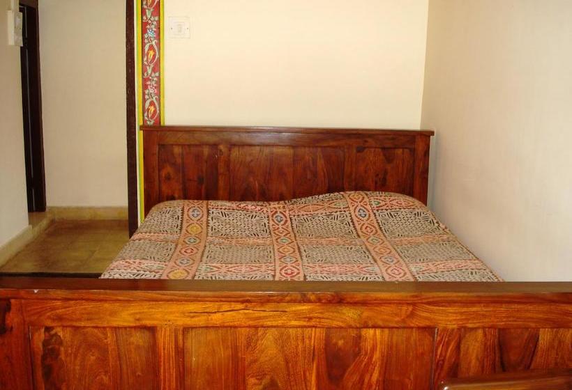 Hotel Nawal Sagar Palace 8