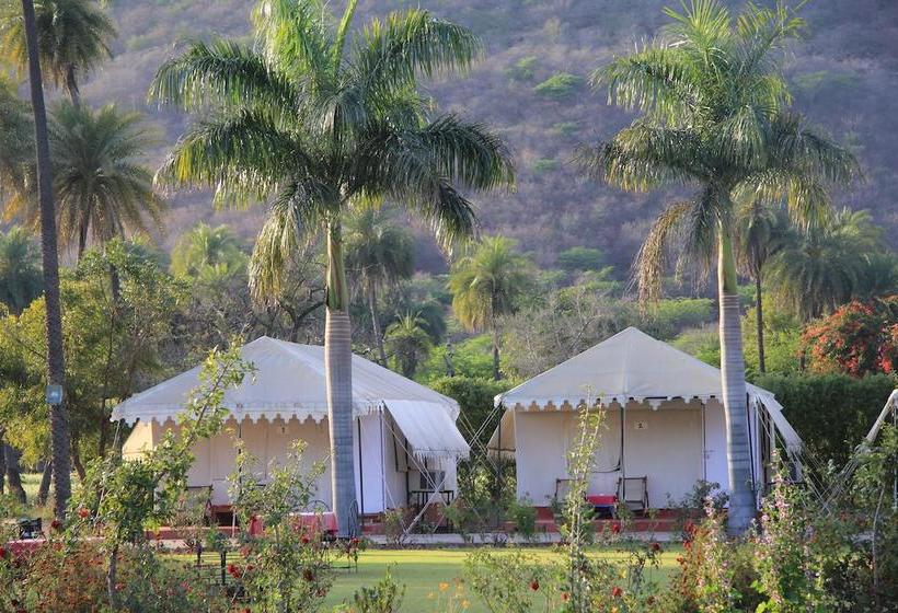 Ummaid Bagh Resort 10