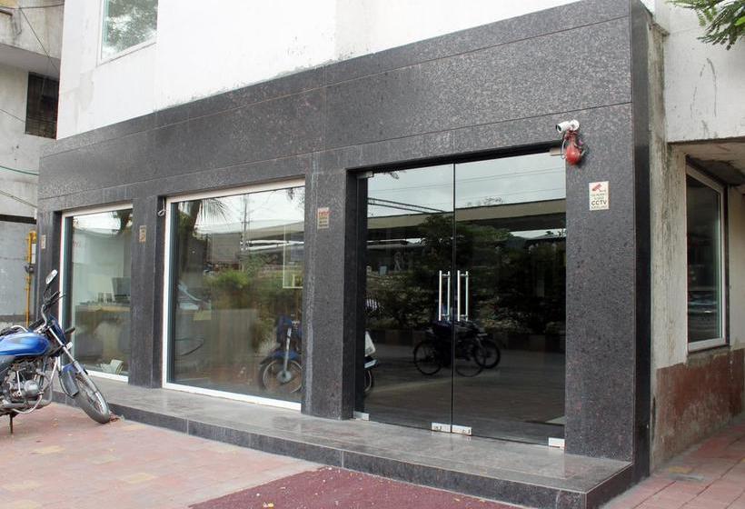 Hotel Vetro Inn Surat Gujarat