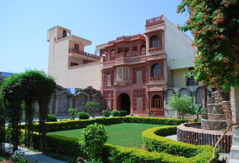 Hotel Pratapgarh Haveli 1