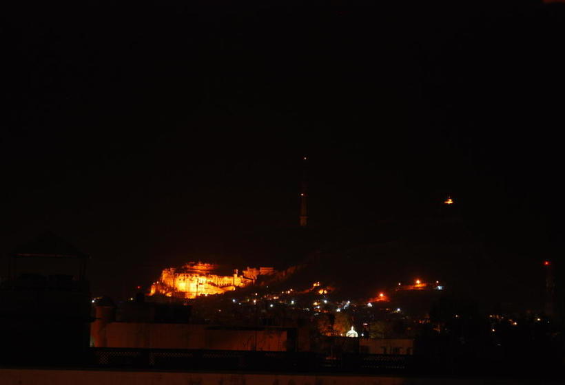 Hotel Pratapgarh Haveli 10