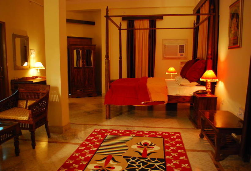 Hotel Pratapgarh Haveli 17