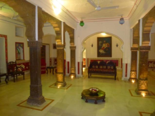 Hotel Dev Niwas Heritage 12