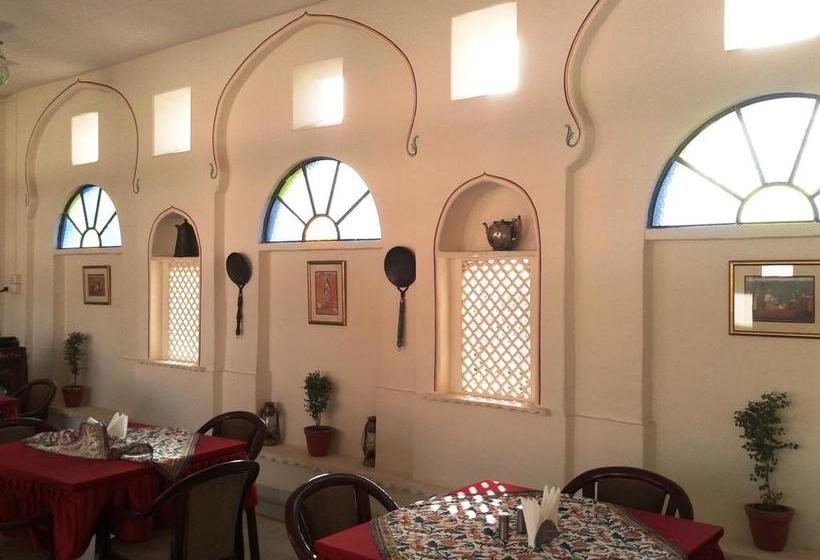 Hotel Dev Niwas Heritage 4