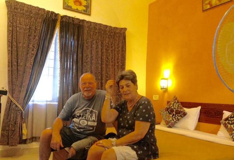 Bed and Breakfast Green Leaf Home Stay 12