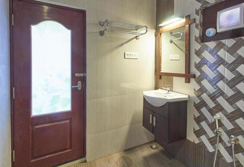 Bed and Breakfast Green Leaf Home Stay 9