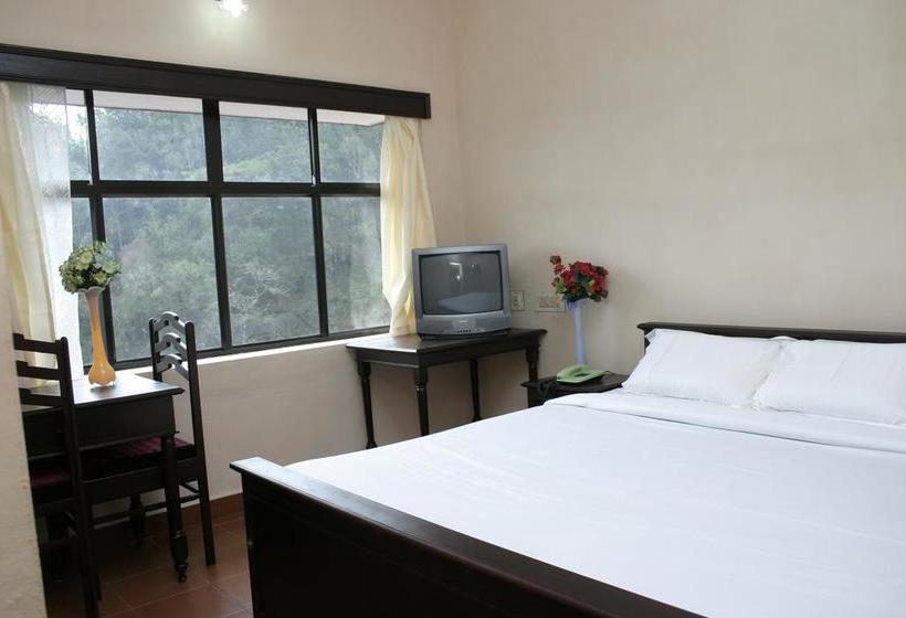 Hotel Himarani International 18