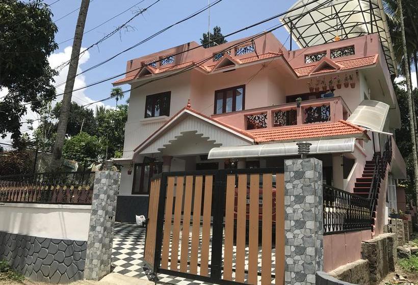 Koshys Bed & Breakfast Thekkady