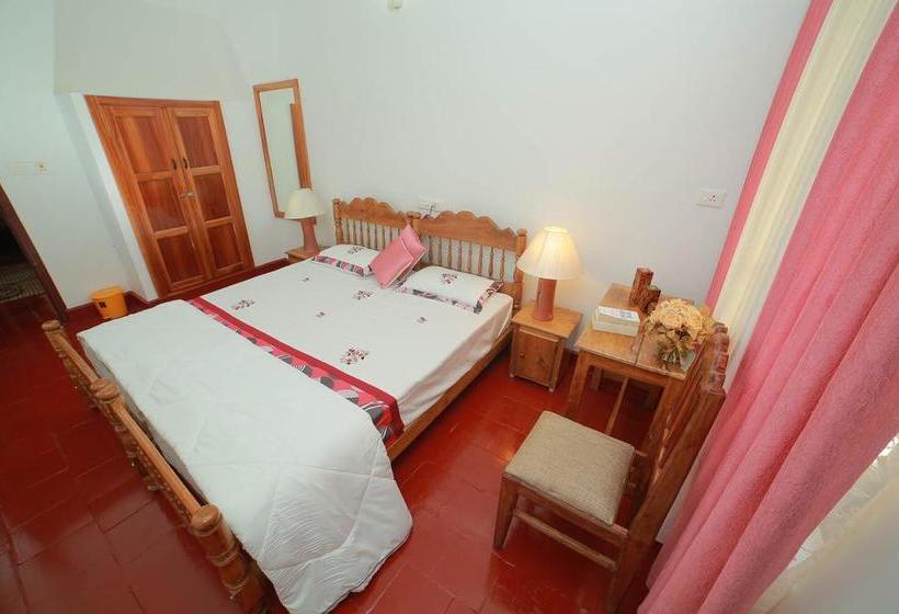 Koshys Bed & Breakfast 8