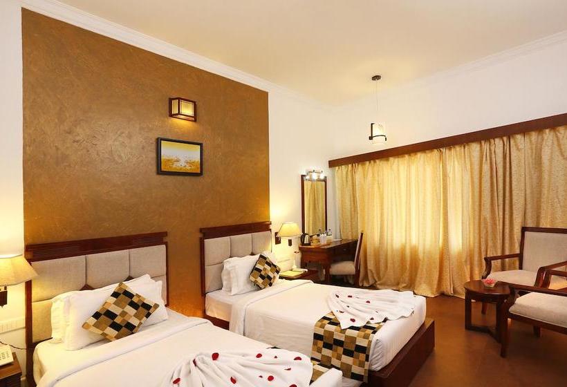 Hotel Spice Grove 17